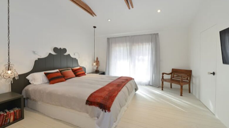 Twelve Oaks Retreat - Sonoma, California