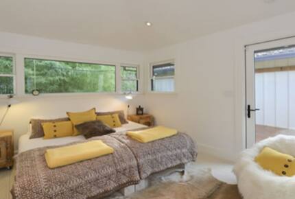 Twelve Oaks Retreat - Sonoma, California