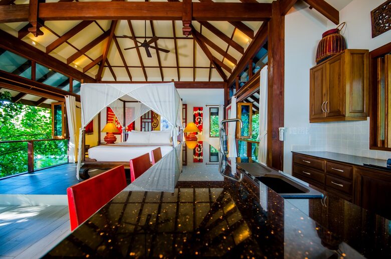 Baan Si Dang Beach Pool Villa - Koh Jum, Krabi, Thailand