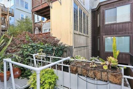 Historical Modern Luxury Condo - San Francisco, California