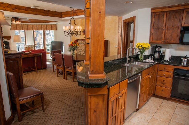 Austria Haus - 3 Bedroom Penthouse - Vail, Colorado