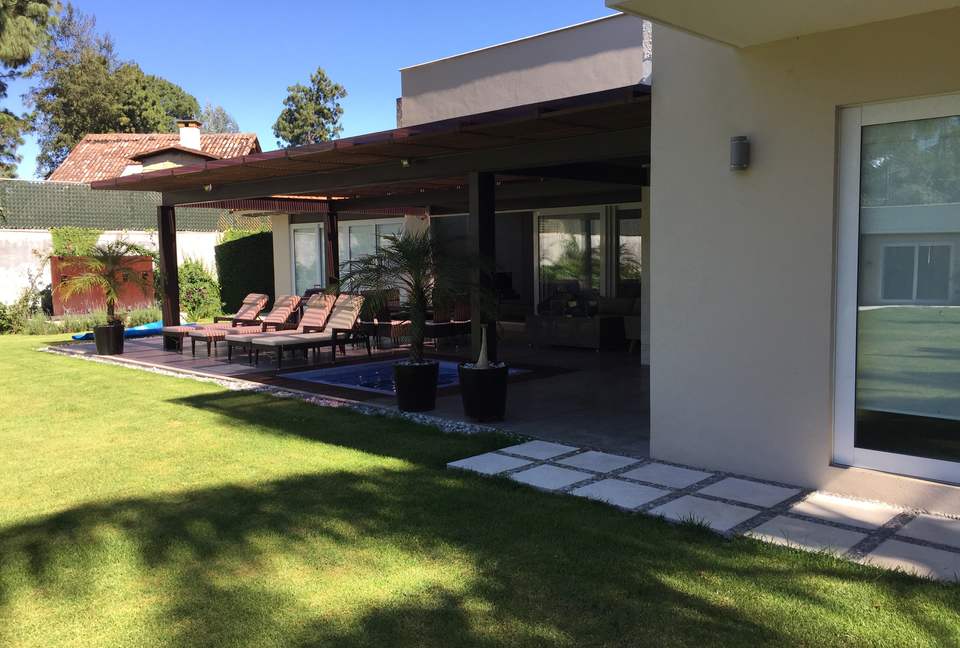 Avandaro Modern Charmer - Avandaro, Mexico