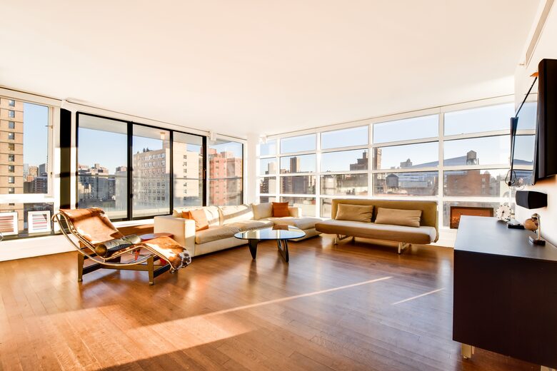 Midtown Luxury Penthouse - New York City, New York