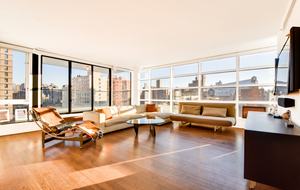 Midtown Luxury Penthouse - New York City, New York