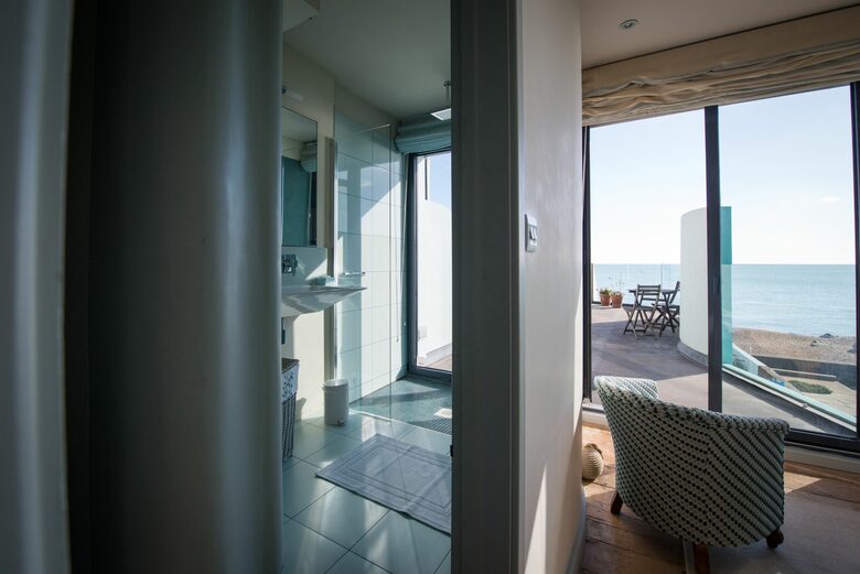 Beach House @ Sandgate - Sandgate, Kent, United Kingdom