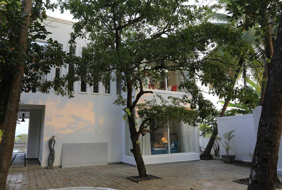 Moon River - Candolim, Goa, India