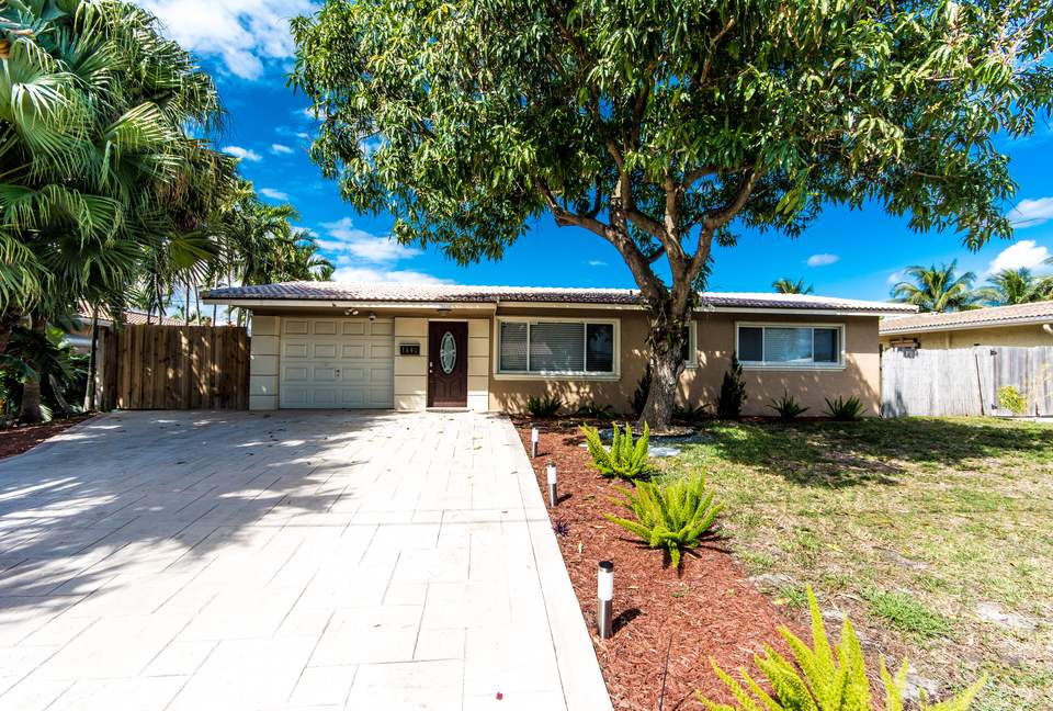 Blue Marlin Waterfront Home - Pompano Beach, Florida