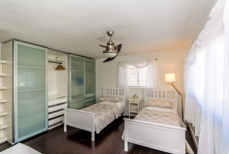 Blue Marlin Waterfront Home - Pompano Beach, Florida