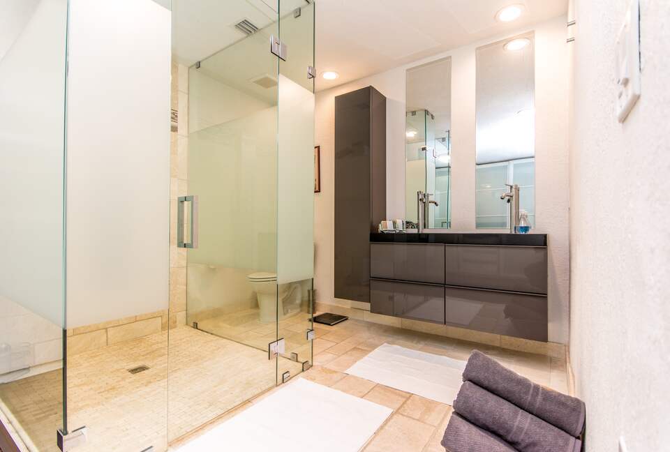 Blue Marlin Waterfront Home - Pompano Beach, Florida