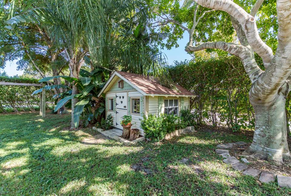 Terra Mar Island Retreat - Pompano Beach, Florida