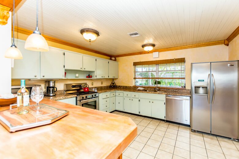 Terra Mar Island Retreat - Pompano Beach, Florida