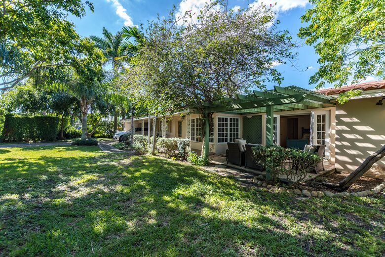 Terra Mar Island Retreat - Pompano Beach, Florida