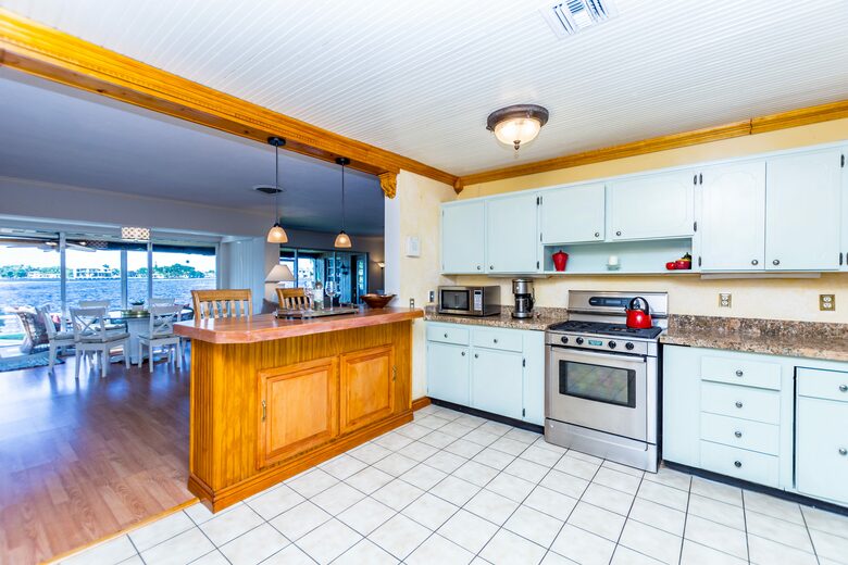 Terra Mar Island Retreat - Pompano Beach, Florida