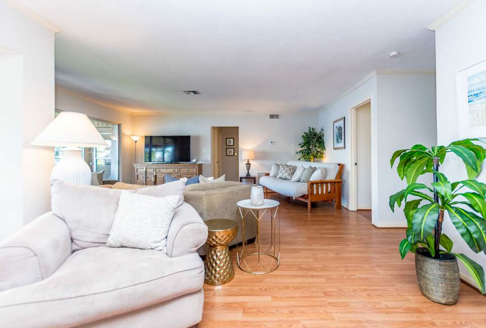 Terra Mar Island Retreat - Pompano Beach, Florida