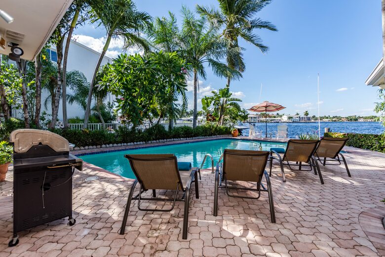 Terra Mar Island Retreat - Pompano Beach, Florida