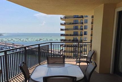 Views beyond belief! Emerald Grande unit 905, Destin, Florida. - Destin, Florida