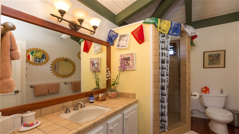 Hanalei Happy Place “The Bungalow” - Hanalei, Kauai, Hawaii