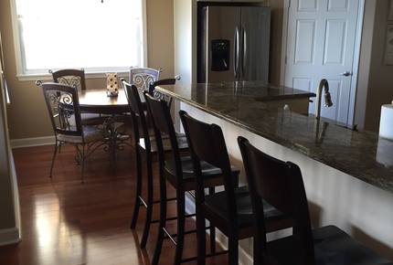 Orlando Lakefront Luxury near Universal and Disney - Orlando, Florida