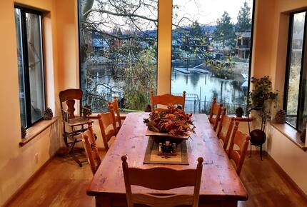 South Lake Tahoe Waterfront Home - South Lake Tahoe, California