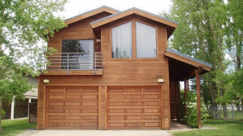 South Lake Tahoe Waterfront Home - South Lake Tahoe, California