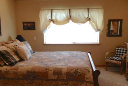 South Lake Tahoe Waterfront Home - South Lake Tahoe, California