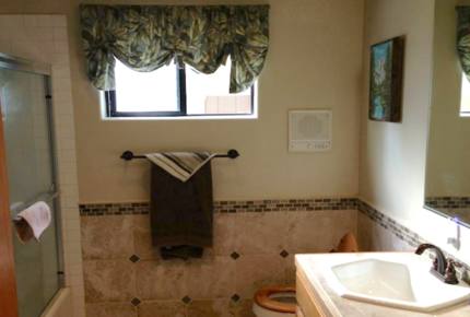 South Lake Tahoe Waterfront Home - South Lake Tahoe, California