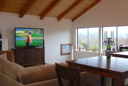 Napa Valley Estate with Guesthouse - Calistoga, California