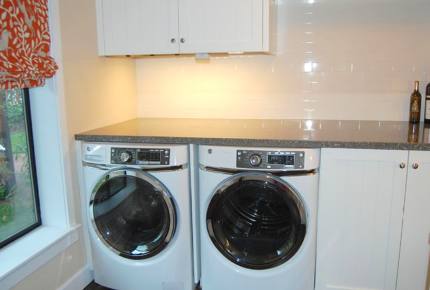 Napa Valley Estate with Guesthouse - Calistoga, California