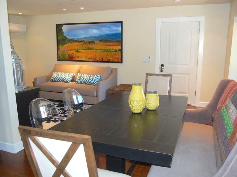 Napa Valley Estate with Guesthouse - Calistoga, California