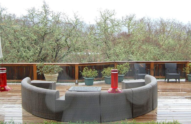 Napa Valley Estate with Guesthouse - Calistoga, California