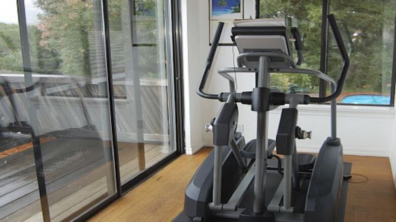 Napa Valley Estate with Guesthouse - Calistoga, California