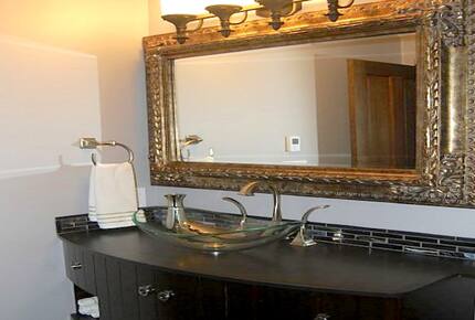 Napa Valley Estate with Guesthouse - Calistoga, California