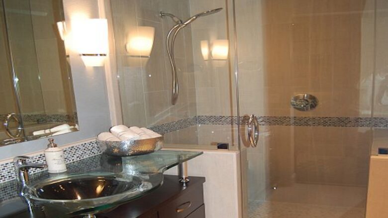 Napa Valley Estate with Guesthouse - Calistoga, California