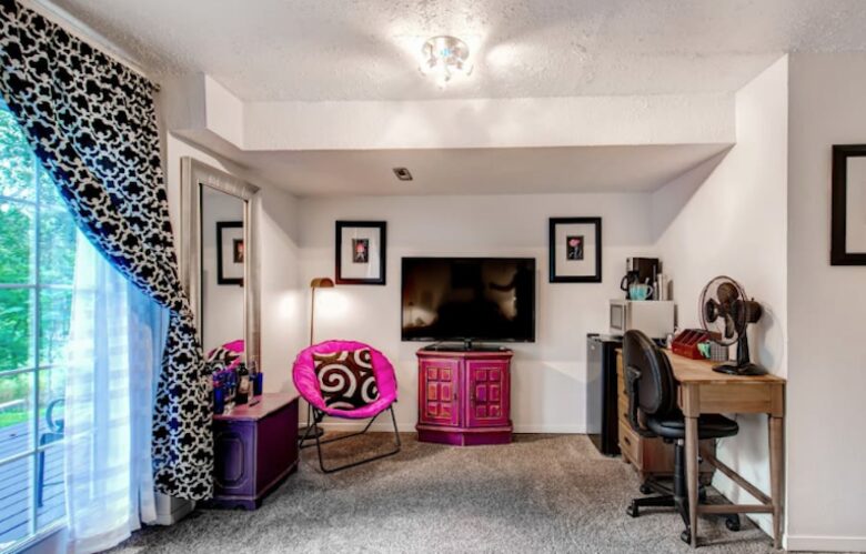 Boulder Tree House Near Wonderland Lake - Boulder, Colorado