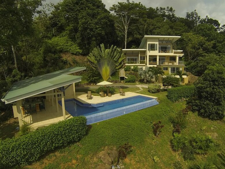 Casa Tangaroa - Dominical, Costa Rica
