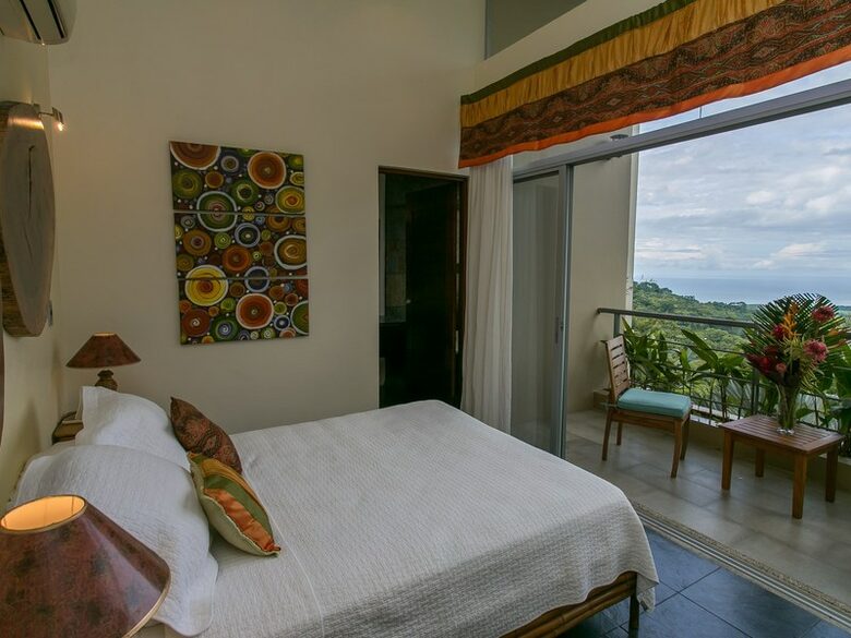 Casa Tangaroa - Dominical, Costa Rica