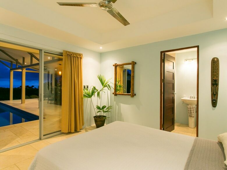 Casa Tangaroa - Dominical, Costa Rica