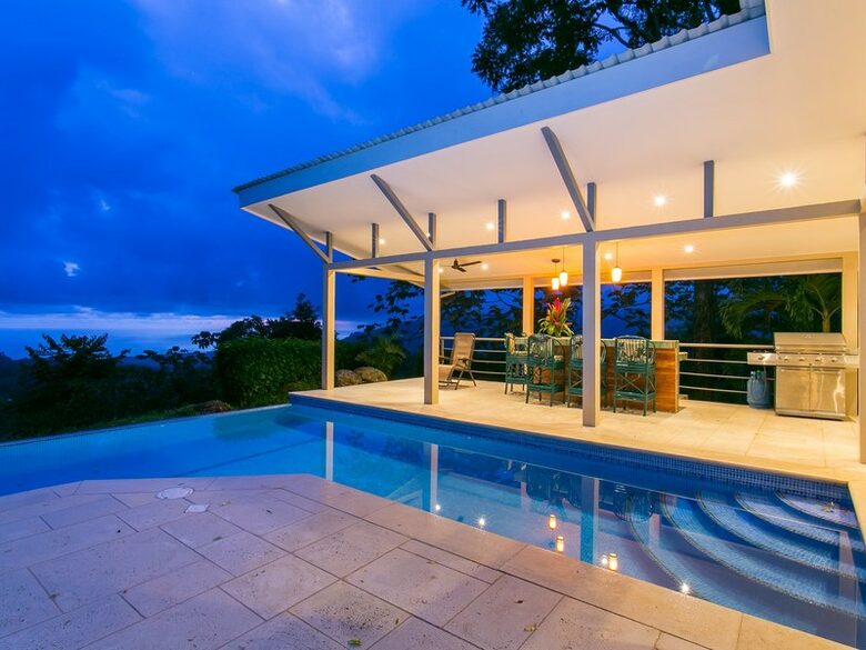 Casa Tangaroa - Dominical, Costa Rica