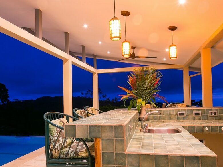 Casa Tangaroa - Dominical, Costa Rica