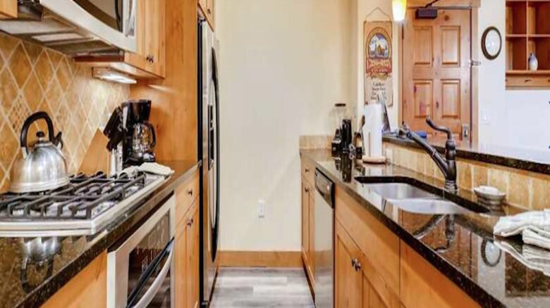 Perfectly Located Steamboat Luxury Ski Condo - Steamboat Springs, Colorado