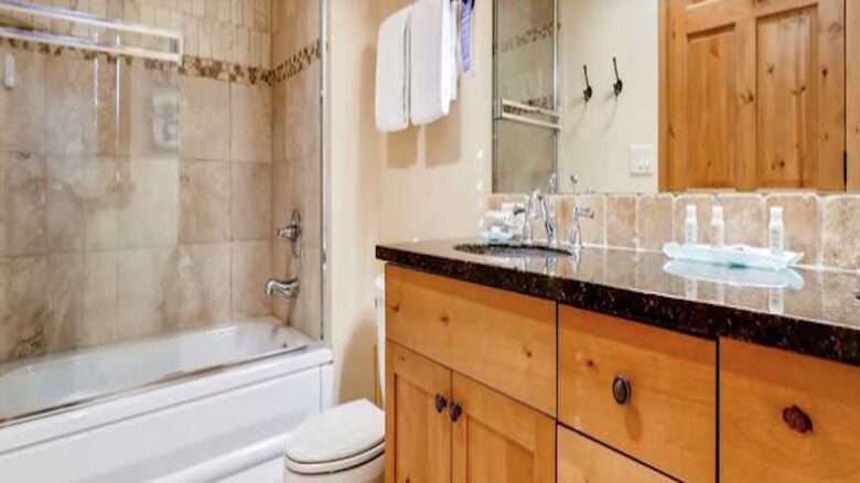 Perfectly Located Steamboat Luxury Ski Condo - Steamboat Springs, Colorado