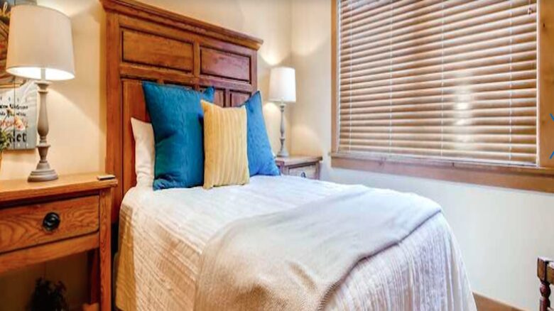 Perfectly Located Steamboat Luxury Ski Condo - Steamboat Springs, Colorado