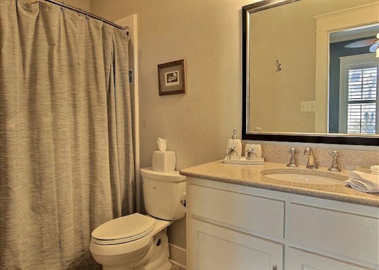 Cinnamon Shore Luxury Summer House - Port Aransas, Texas