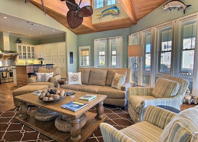 Cinnamon Shore Luxury Summer House - Port Aransas, Texas