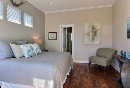 Cinnamon Shore Luxury Summer House - Port Aransas, Texas
