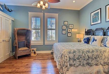 Cinnamon Shore Luxury Summer House - Port Aransas, Texas