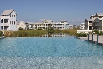 Cinnamon Shore Luxury Summer House - Port Aransas, Texas