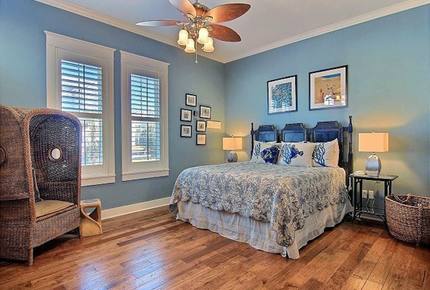 Cinnamon Shore Luxury Summer House - Port Aransas, Texas