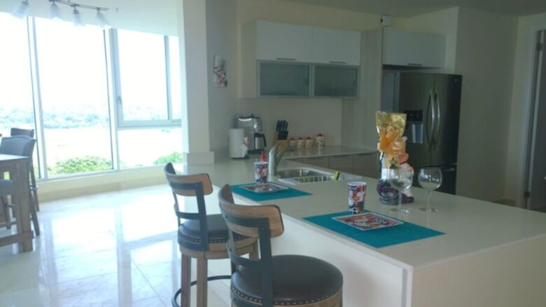 Grand Panoramic View Suite - Veracruz, Panama