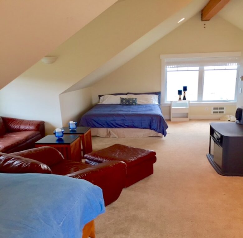 Whidbey Island Waterfront Paradise - Greenbank, Washington